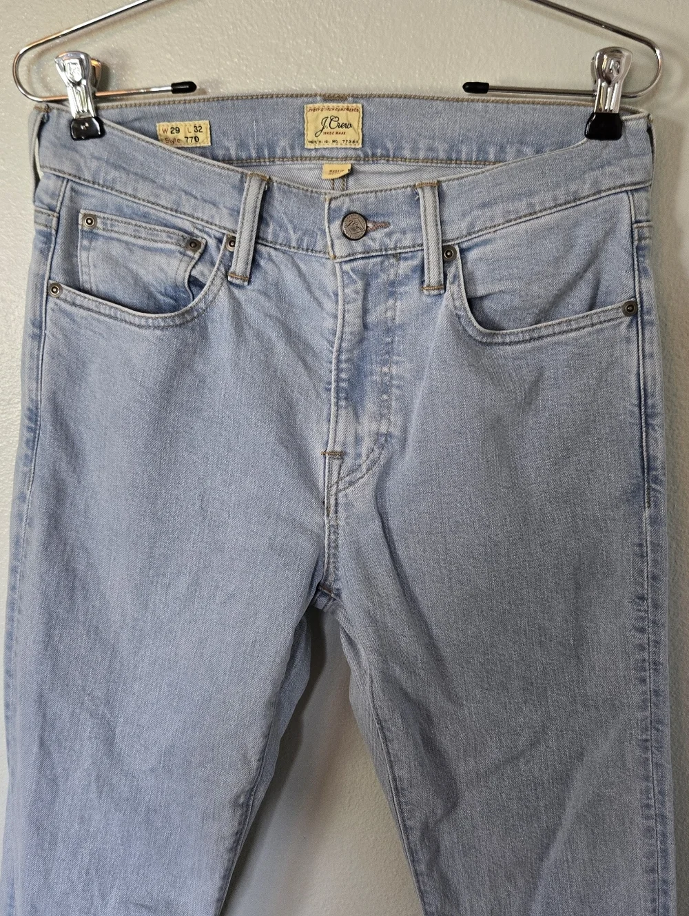 J. Crew | Men's Light Wash 770 Straight Jeans Size 29x32